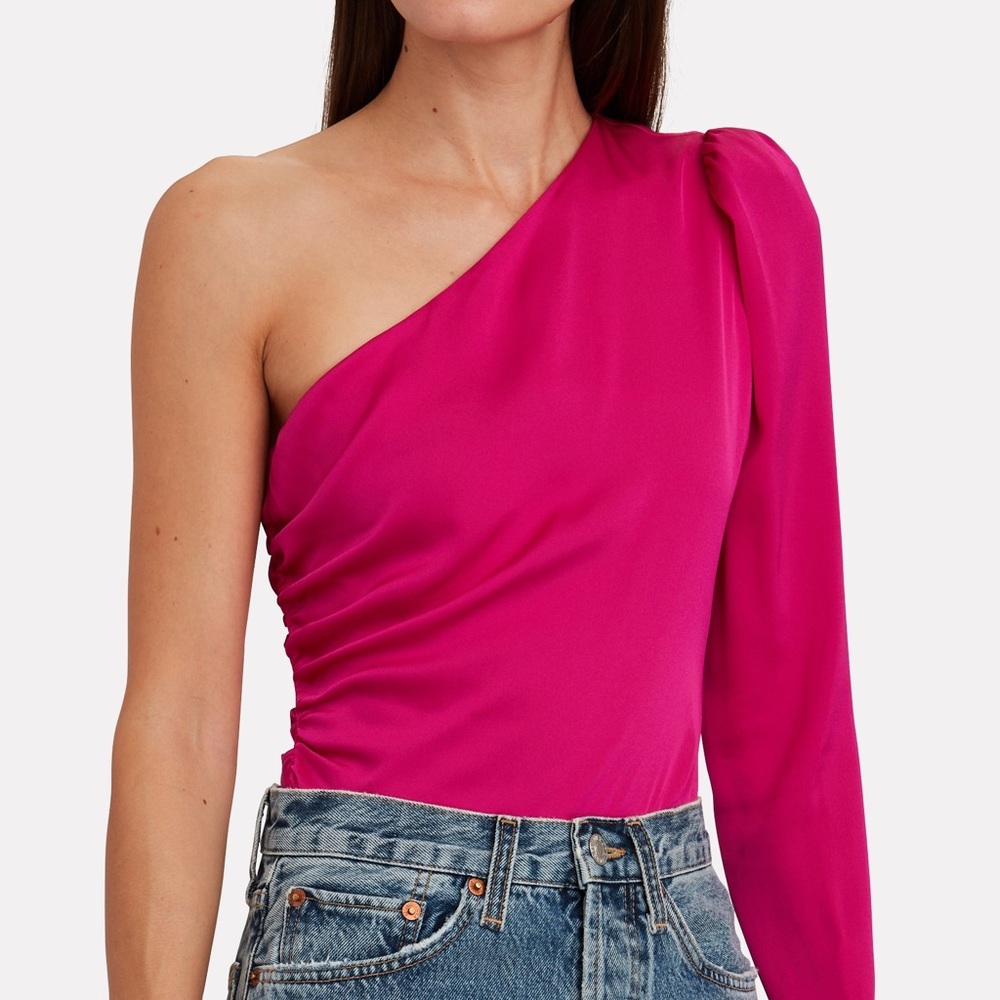 Intermix size 00 one shoulder top. Perfect for holidays, events and NYE!